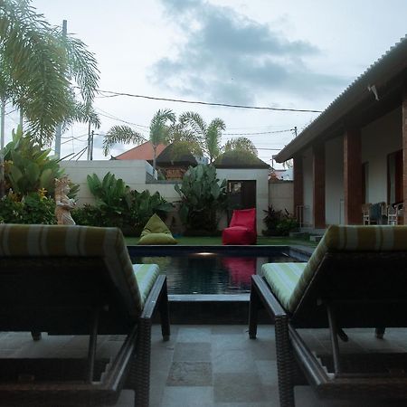 Aghasvina Guest House Canggu ภายนอก รูปภาพ