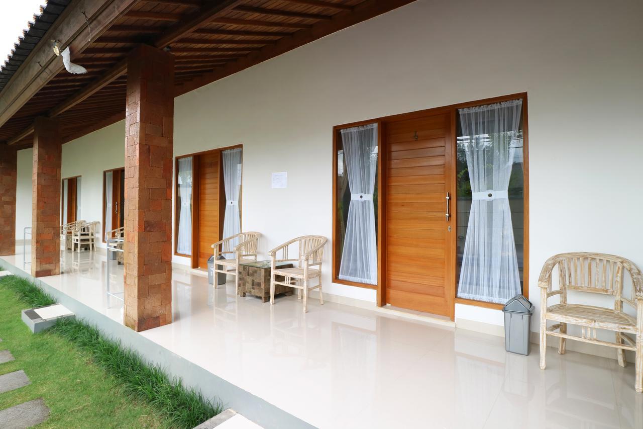 Aghasvina Guest House Canggu ภายนอก รูปภาพ